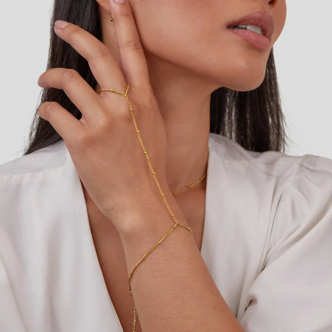Bérénice | Bracelet Chaîne de Main Chic et Raffiné