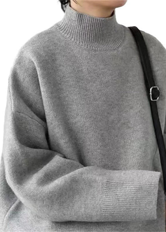 Πουλόβερ με φαρδιά στρογγυλή λαιμόκοψη