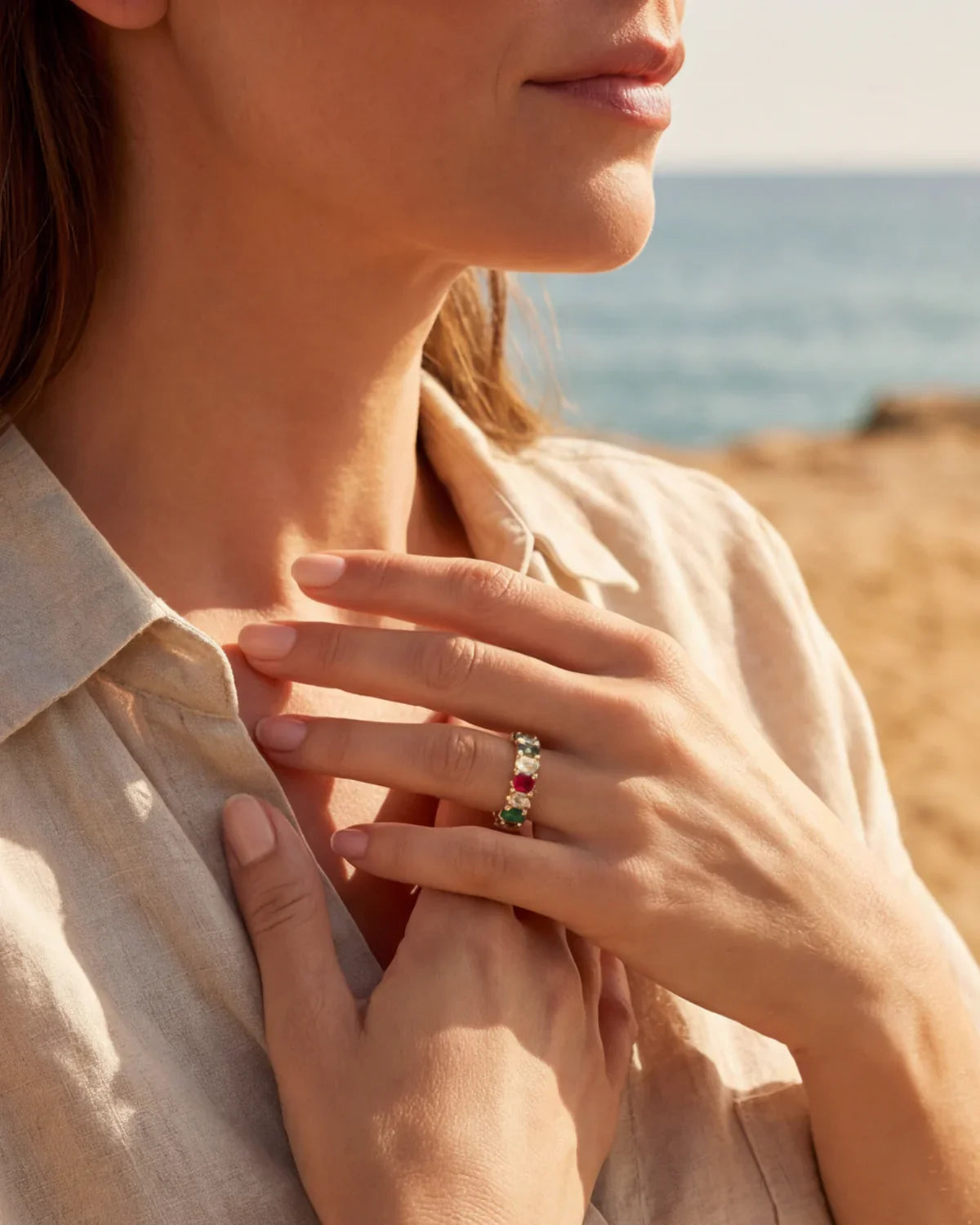 Carole | Bague ornée de pierres scintillantes