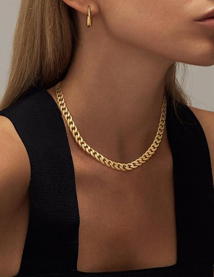 Léa | Collier rond en or — Éclat doré intemporel