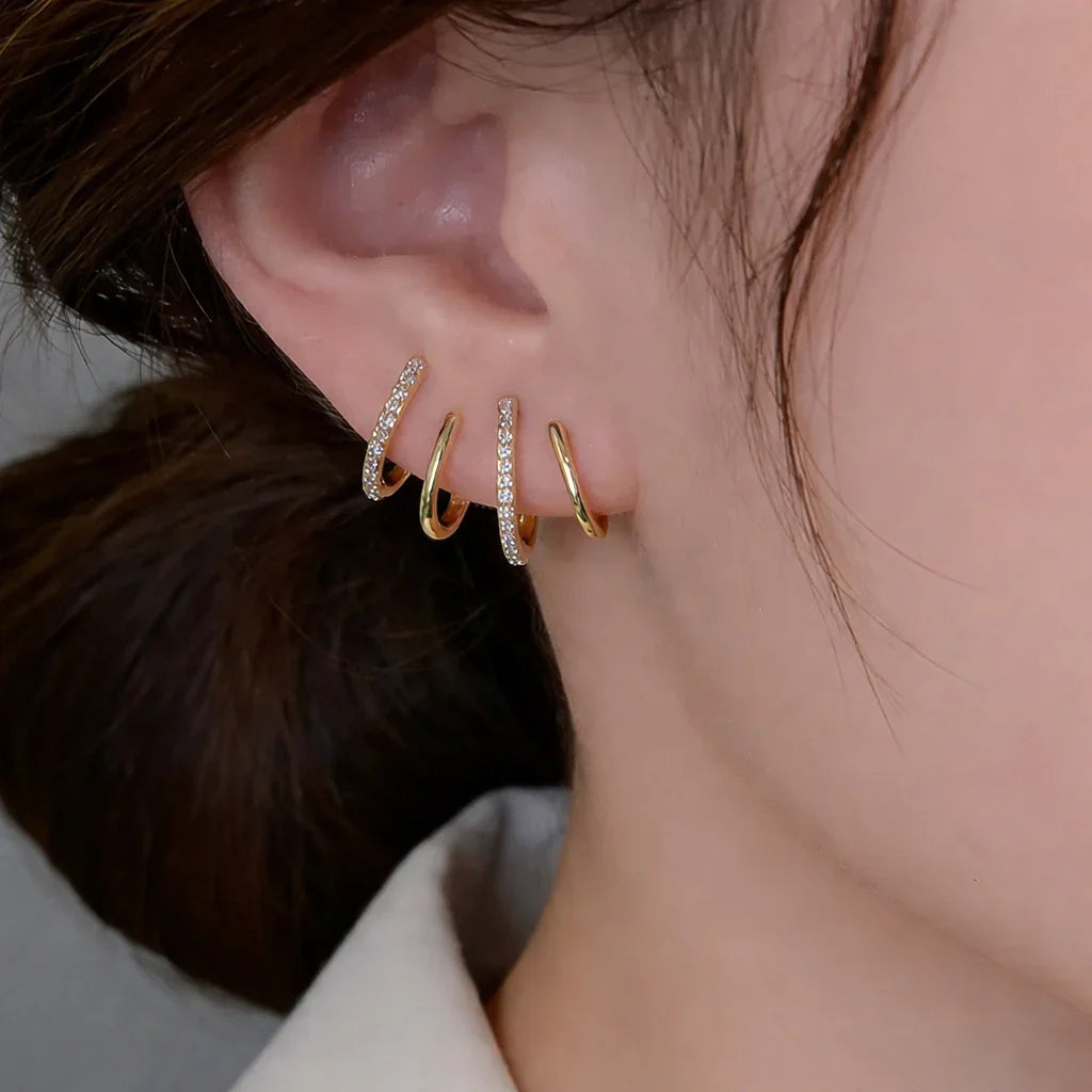 Yasmin | Boucles d’oreilles à griffes avec zircons étincelants