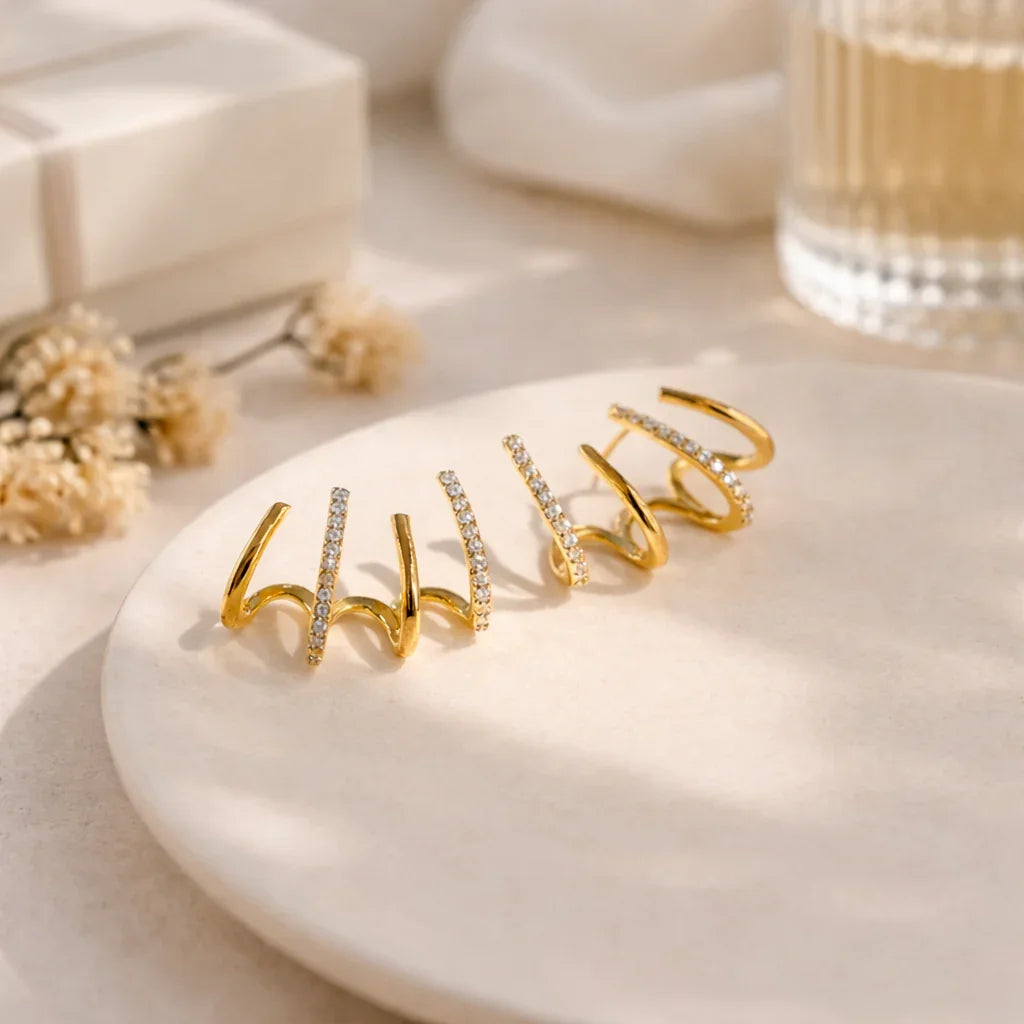 Yasmin | Boucles d’oreilles à griffes avec zircons étincelants