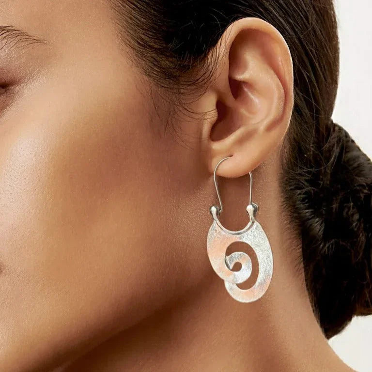 Thaïs | Boucles d'Oreilles Vintage en Argent - Design Irégulier et Raffiné