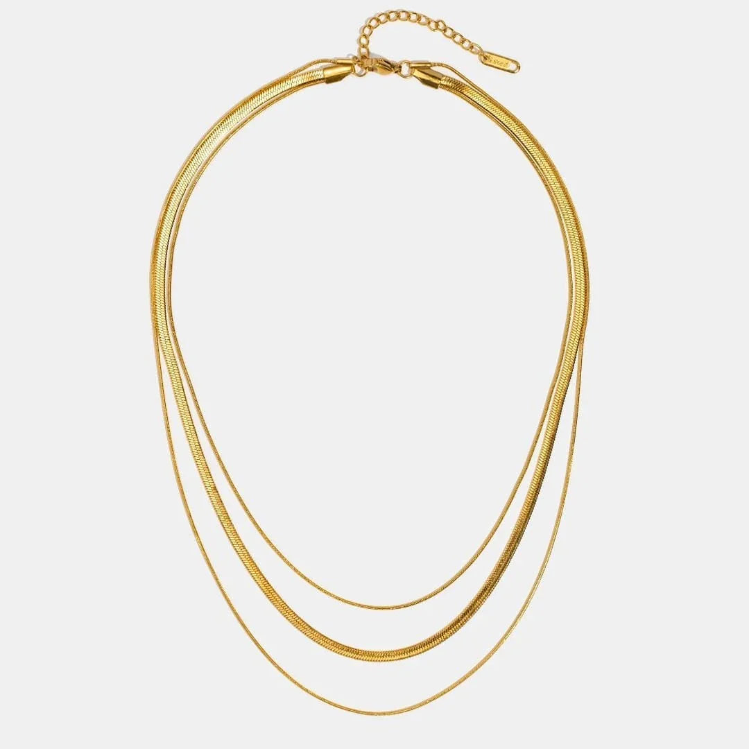 Esmée | Collier Multi-Couches en Or Doré – Élégant et Brillant pour un look tendance