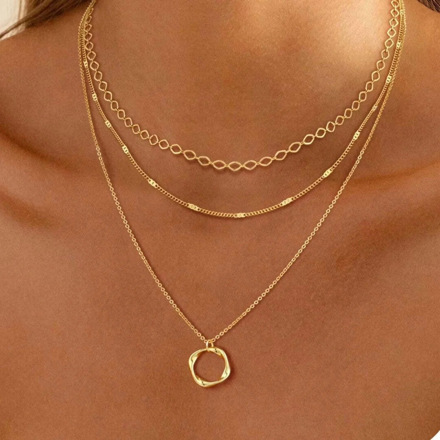 Pauline | Collier Pendentif Classique en Dorure Multicouche