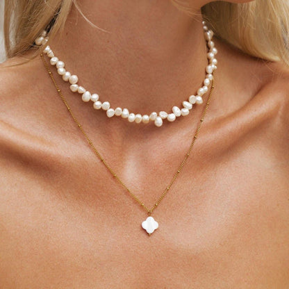 Isaline | Collier Pendentif Carreaux d'Été – Éclat estival et élégance rayonnante