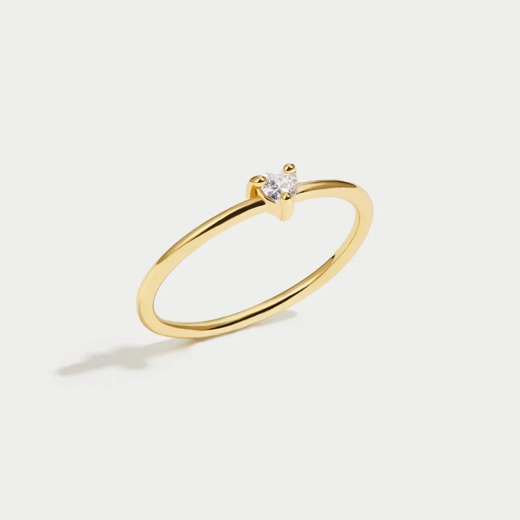 Leonie | Bague en or minimaliste, finition lisse et raffinée