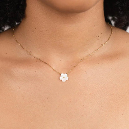 Laure | Collier Pendentif Fleur Élégance Florale